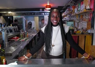 Pour se revigorer, le café associatif toulousain L'Escabel met les petits plats dans les grands