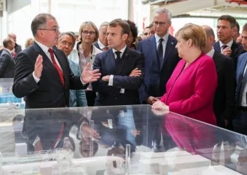 Sommet franco-allemand : les symboles à l'honneur et les sujets qui fâchent