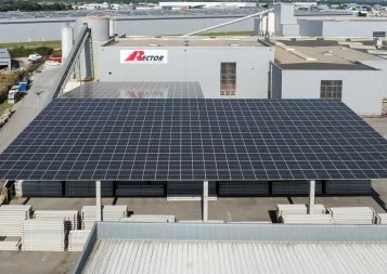 Rector Lesage implante 24.000 m2 d'ombrières photovoltaïques à Tournefeuille