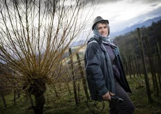Au domaine Latapy, Irène Guilhendou a choisi de cultiver le Jurançon en bio