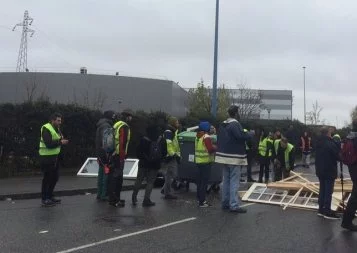 A Toulouse, les gilets jaunes ciblent les acteurs de l'économie