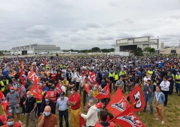 Airbus : 5000 salariés assistent à la présentation du PSE