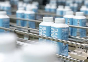 La Compagnie des Pyrénées séduit les festivals avec ses bouteilles en carton