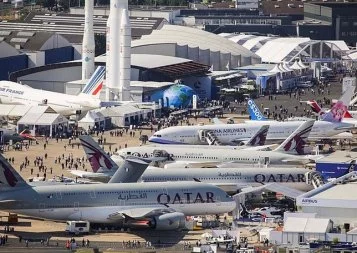 Au Salon du Bourget, guerre des chiffres et bataille d'égo entre Boeing et Airbus