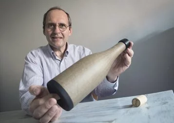 Innovation. Une jeune pousse toulousaine invente la bouteille du futur, en fibre de lin