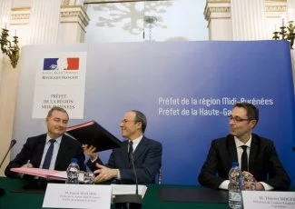 Quartiers prioritaires : Carrefour favorise l'emploi à Toulouse
