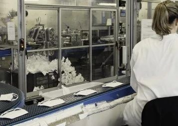 Covid-19 : Paul Boyé Technologies va produire 10 millions de masques FFP2 cet été