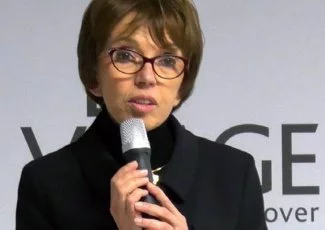 Véronique Flachaire : « Le CA Center est un projet magnifique, qui tire toute l'entreprise » 