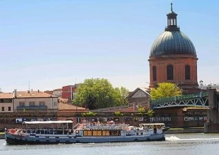 Un village sur l'eau pour le workshop fluvial de Toulouse