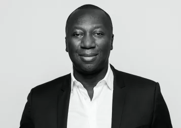 Le Montpelliérain Quantum Surgical lève 40 millions d'euros et commercialise son robot