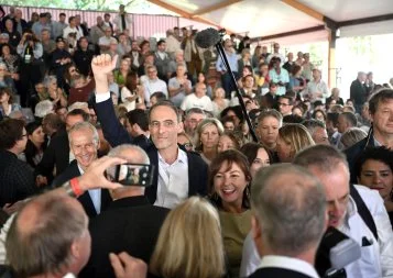 À Bram, Carole Delga persiste et signe son soutien à Raphaël Glucksmann