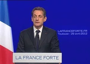 À Toulouse, Nicolas Sarkozy veut « remettre les frontières au cœur de la politique »